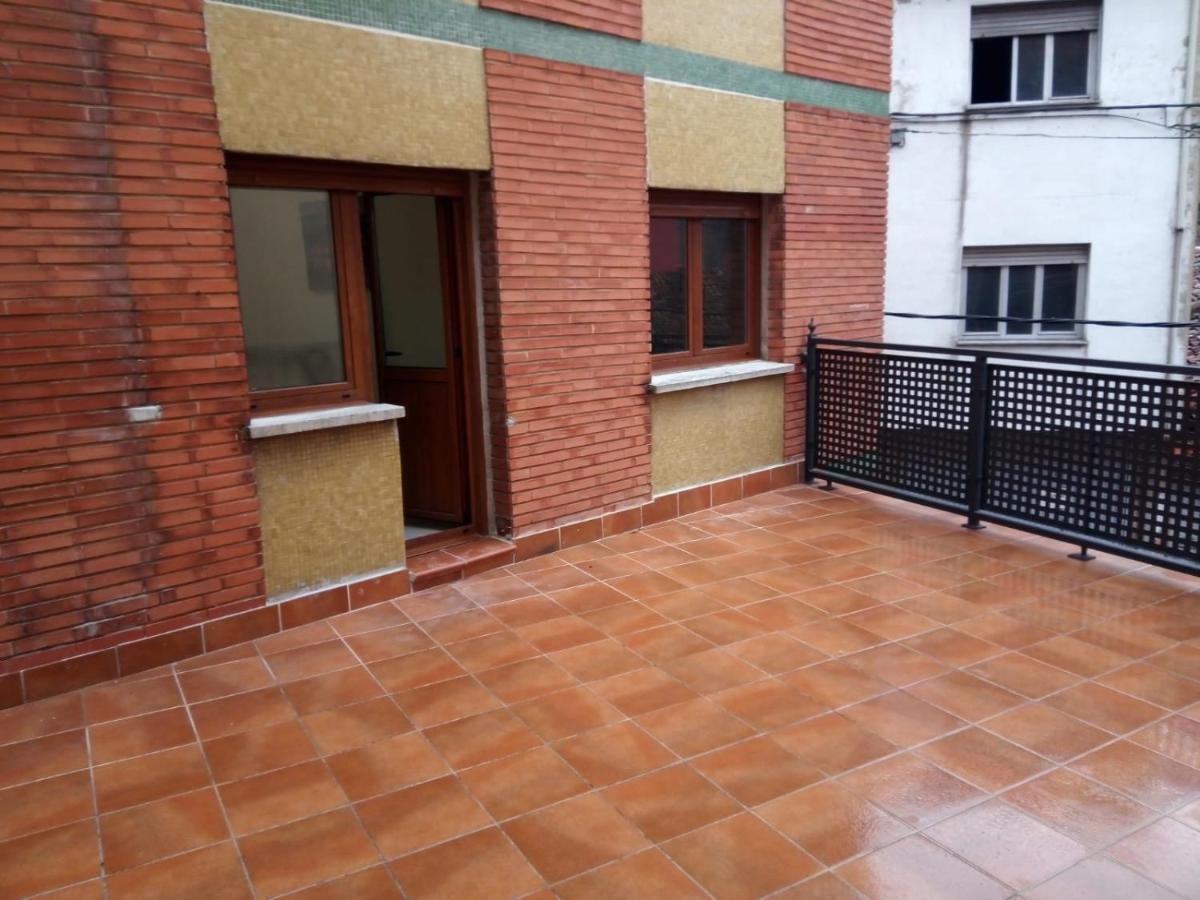 Piso Con Terraza En Felechosa Apartment Luaran gambar